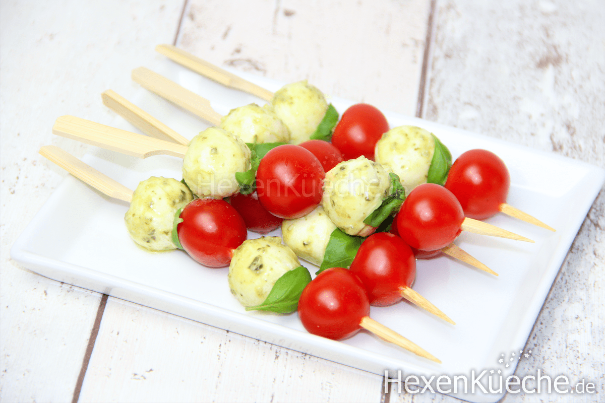 Mozzarella-Pesto-Spieße – Hexenküche.de